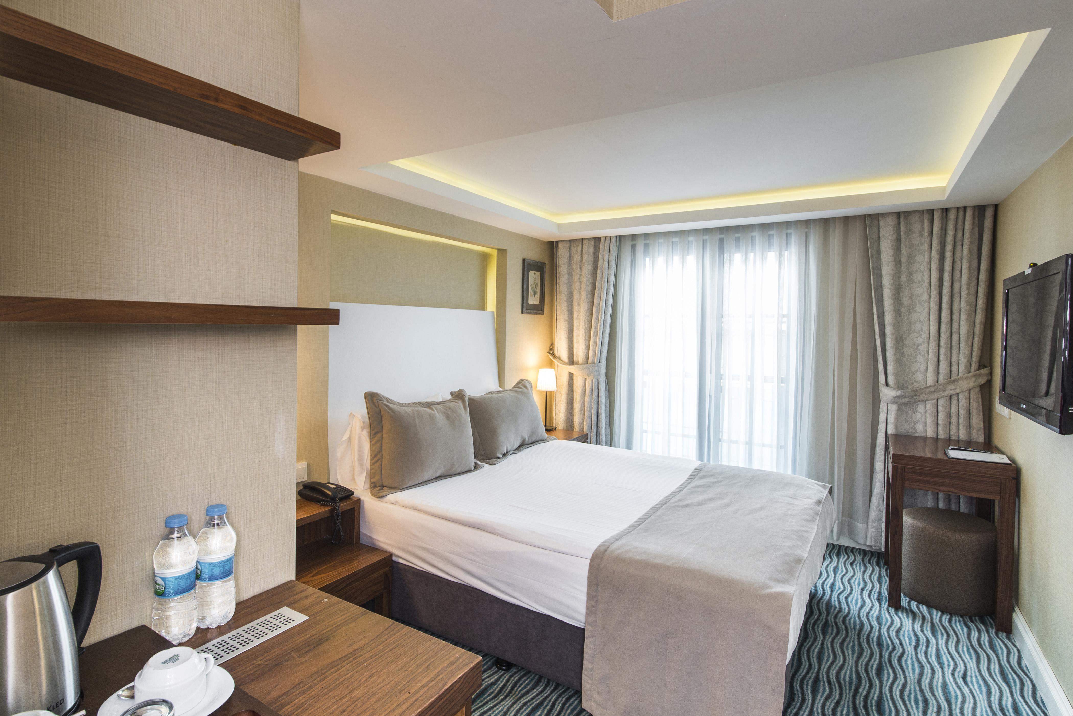 Aston Hotel Taksim Estambul Exterior foto