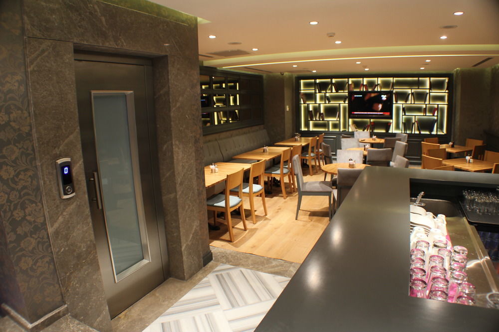 Aston Hotel Taksim Estambul Exterior foto
